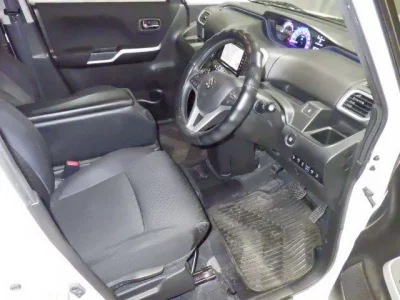 Suzuki SOLIO  с аукциона в Японии