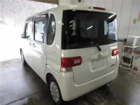 Daihatsu TANTO лот № 4056 оценка 3  с аукциона в Японии 1