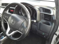 Honda FIT лот № 90393 оценка R  с аукциона в Японии 8