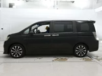 Honda STEP WAGON лот № 30270 оценка 3.5  с аукциона в Японии 3