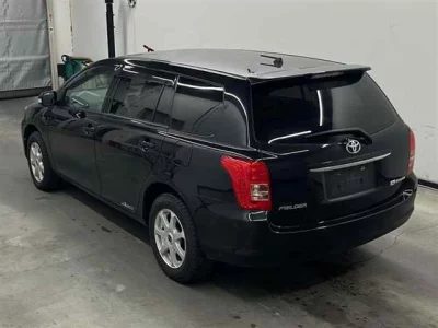 Toyota COROLLA FIELDER  с аукциона в Японии