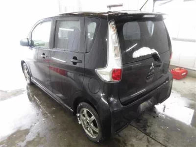 Mitsubishi EK CUSTOM