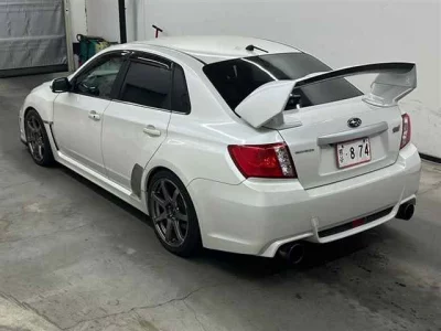 Subaru IMPREZA  с аукциона в Японии