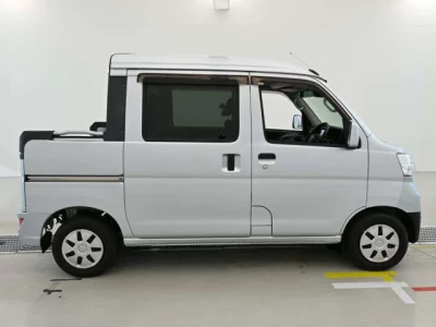 Daihatsu HIJET VAN  с аукциона в Японии