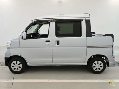 Daihatsu HIJET VAN  с аукциона в Японии