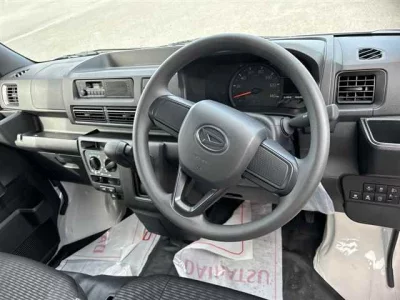 Daihatsu HIJET VAN  с аукциона в Японии