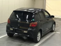 Toyota VITZ лот № 6004 оценка R  с аукциона в Японии 3