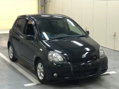 Toyota VITZ  с аукциона в Японии