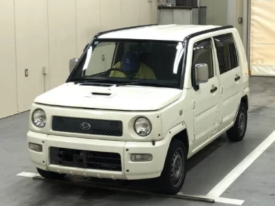 Daihatsu NAKED