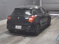 Suzuki SWIFT лот № 1380 оценка 3.5  с аукциона в Японии 1
