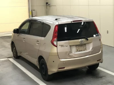 Toyota PASSO SETTE