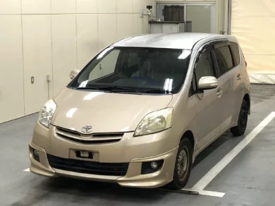 Toyota PASSO SETTE