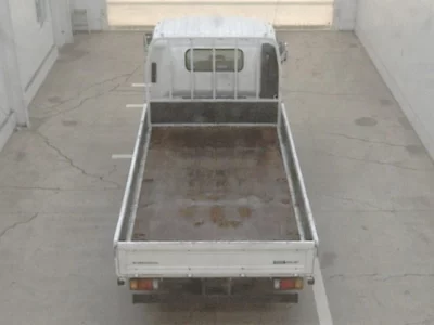 Isuzu ELF  с аукциона в Японии