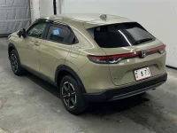 Honda VEZEL лот № 30302 оценка 4.5  с аукциона в Японии 1