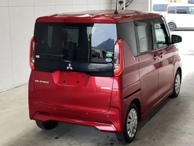 Mitsubishi EK SPACE