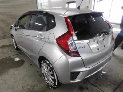 Honda FIT  с аукциона в Японии