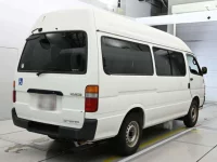 Toyota HIACE VAN лот № 36419 оценка 3.5  с аукциона в Японии 1
