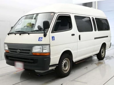 Toyota HIACE VAN  с аукциона в Японии