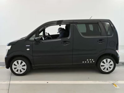 Suzuki WAGON R  с аукциона в Японии