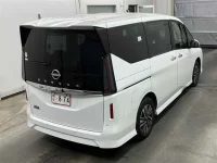 Nissan SERENA лот № 30316 оценка 4  с аукциона в Японии 4