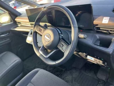 Nissan SERENA  с аукциона в Японии