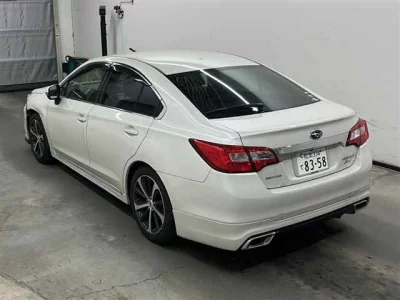 Subaru LEGACY B4