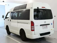 Toyota HIACE VAN лот № 30321 оценка 3  с аукциона в Японии 5