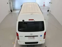 Toyota HIACE VAN лот № 30321 оценка 3  с аукциона в Японии 7