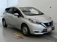 Nissan NOTE лот № 30324 оценка 3.5  с аукциона в Японии 4