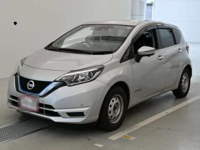 Nissan NOTE  с аукциона в Японии