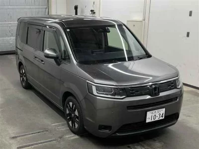 Honda STEP WAGON  с аукциона в Японии