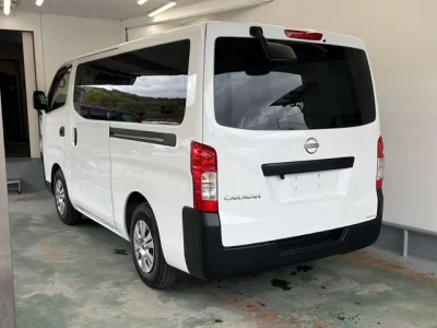 Nissan CARAVAN VAN