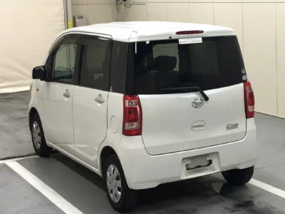 Daihatsu TANTO EXE