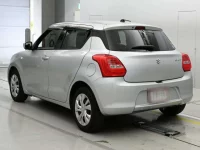 Suzuki SWIFT лот № 30365 оценка 4.5  с аукциона в Японии 5