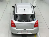 Suzuki SWIFT лот № 30365 оценка 4.5  с аукциона в Японии 7