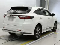 Toyota HARRIER лот № 36476 оценка 4  с аукциона в Японии 1