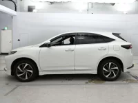 Toyota HARRIER лот № 36476 оценка 4  с аукциона в Японии 3