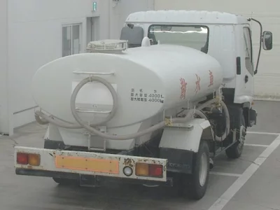 Isuzu FORWARD  с аукциона в Японии