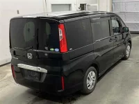 Honda STEP WAGON лот № 11061 оценка 4  с аукциона в Японии 4