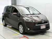 Toyota SIENTA лот № 11018 оценка 3.5  с аукциона в Японии 4