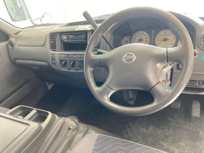 Nissan CARAVAN BUS