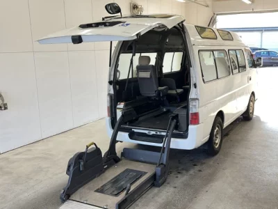 Nissan CARAVAN BUS