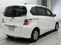Honda FREED лот № 30403 оценка 3.5  с аукциона в Японии 1