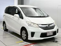 Honda FREED лот № 30403 оценка 3.5  с аукциона в Японии 4