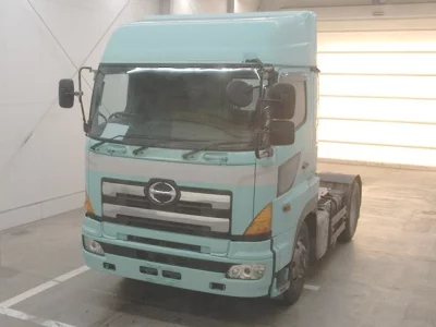 Hino TRUCK