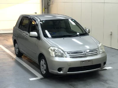 Toyota RAUM