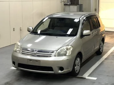 Toyota RAUM