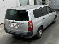 Toyota SUCCEED лот № 10207 оценка 3  с аукциона в Японии 4