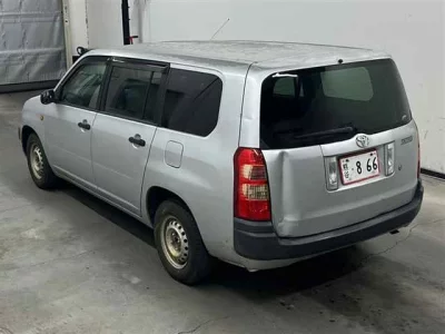 Toyota SUCCEED  с аукциона в Японии