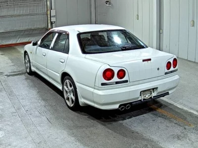 Nissan SKYLINE
